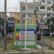 photo_5039555776220957573_y